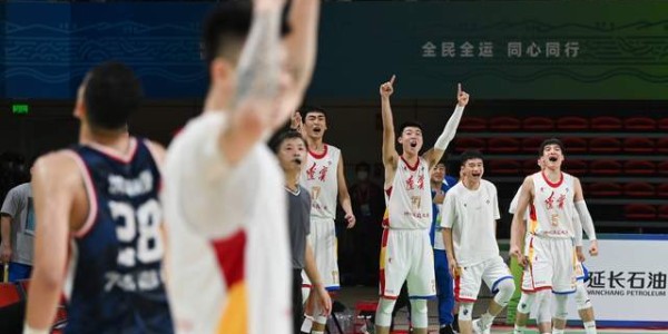  辽宁男篮加时险胜广东斩获三连冠