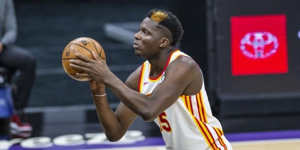  布伦森末节发威尼克斯逆转活塞