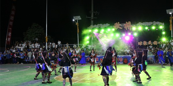  篮球文化节开幕，街头艺术与运动完美融合