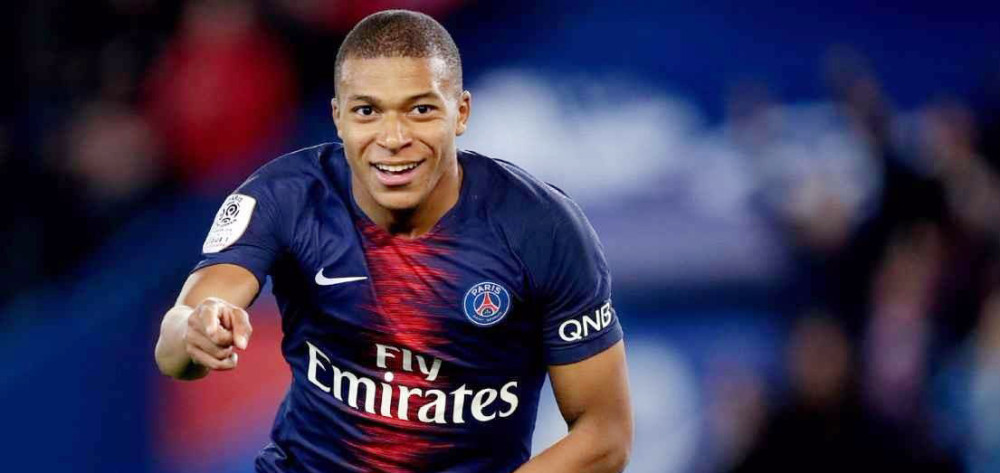  巴黎圣日耳曼凭借姆巴佩帽子戏法逆转取胜