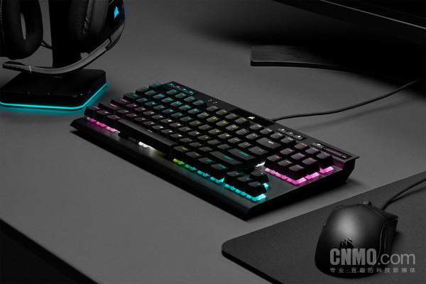  电竞外设黑科技频现 磁轴键盘提升操作精准度