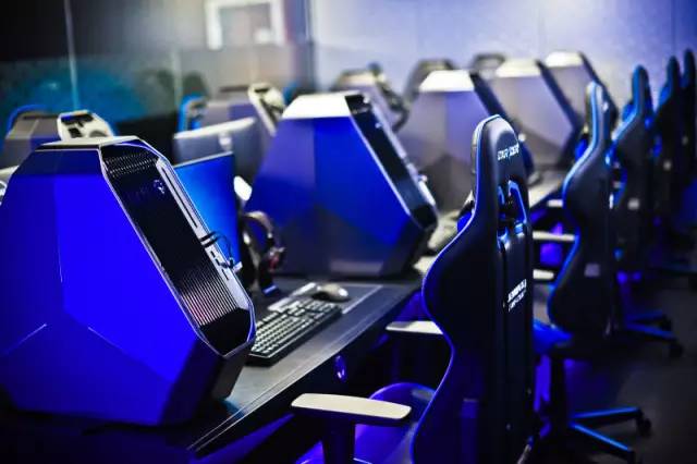  电竞战术革新引领全新竞技潮流